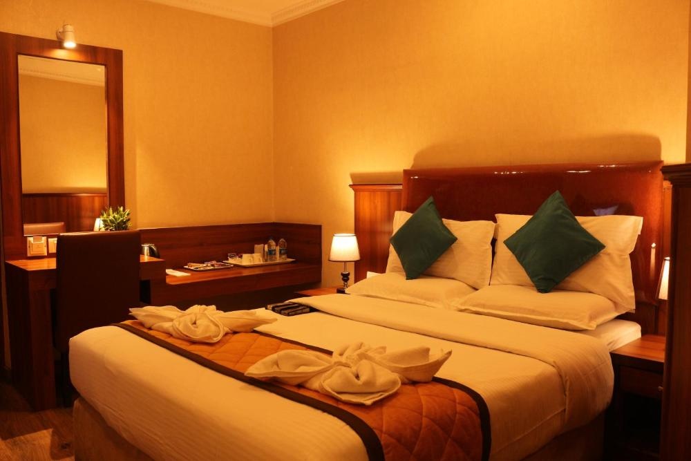Room image 2